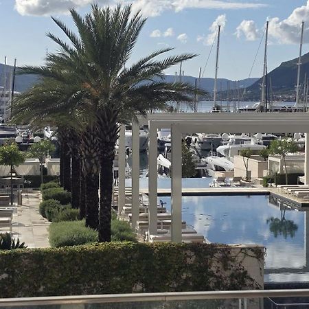 Porto Montenegro Luxurious Elena 티바트 외부 사진