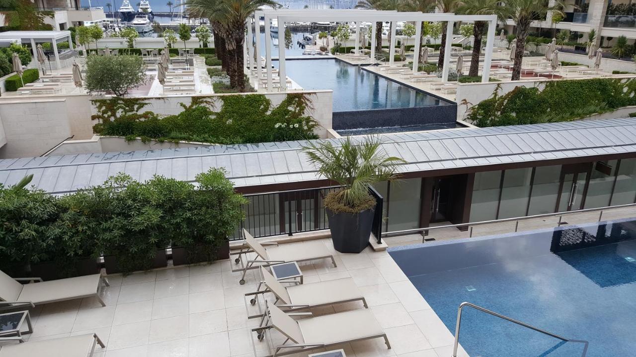 Porto Montenegro Luxurious Elena 티바트 외부 사진