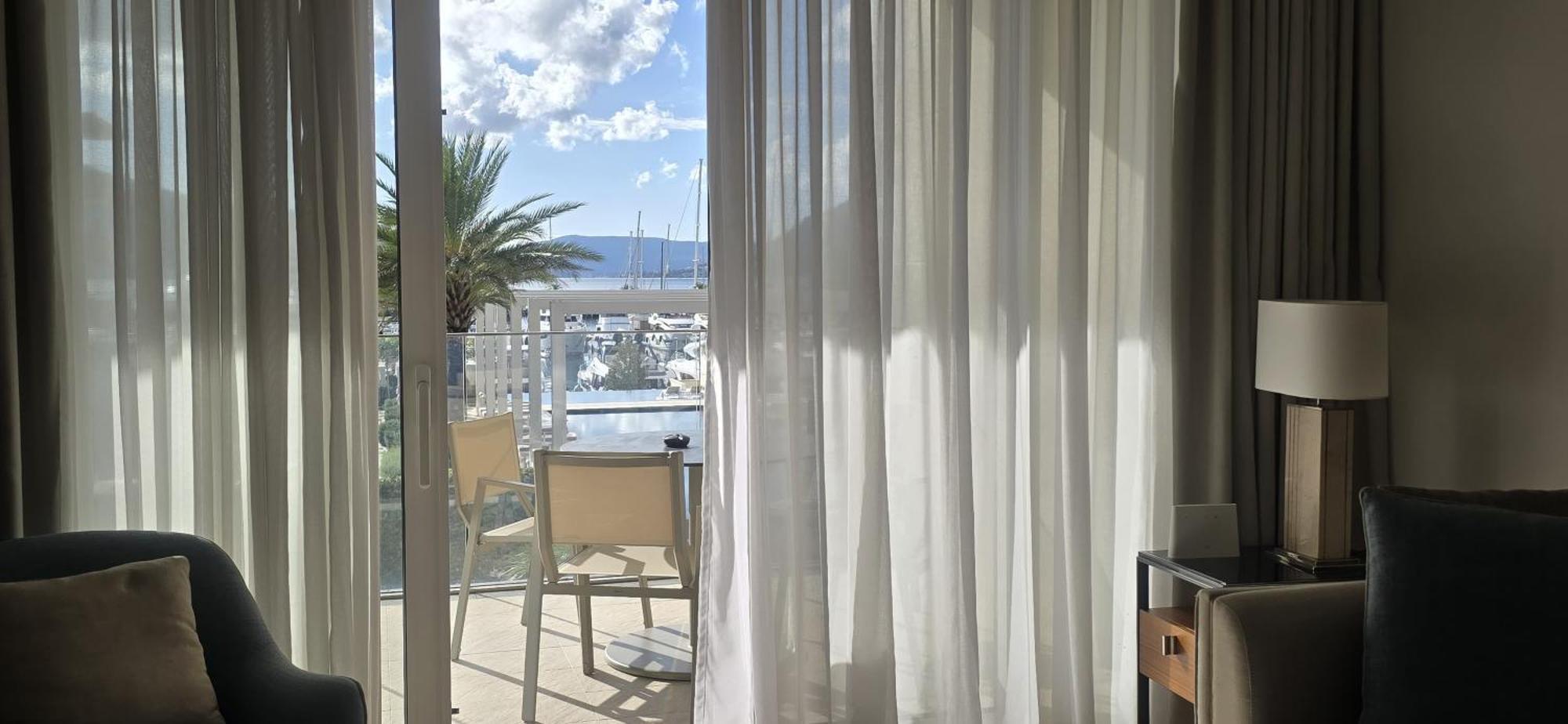 Porto Montenegro Luxurious Elena 티바트 외부 사진