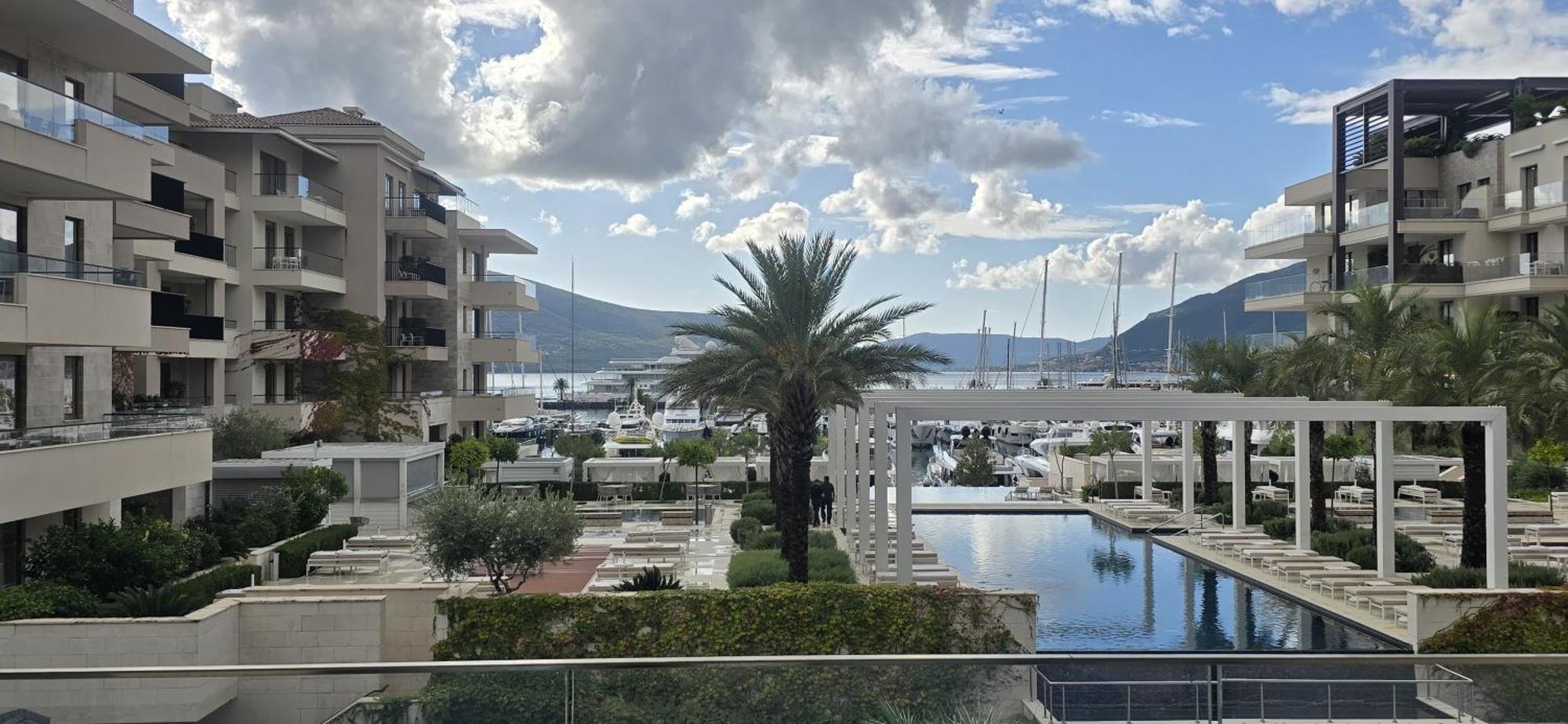 Porto Montenegro Luxurious Elena 티바트 외부 사진